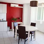 Appart'city Classic Bordeaux Aeroport St Jean D'illac Aparthotel Saint-Jean-d'Illac