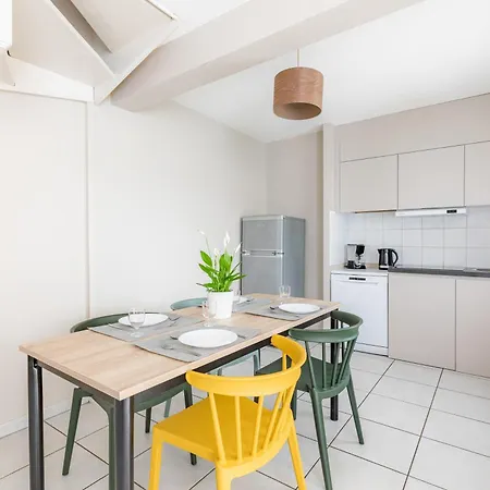 Appart'city Classic Bordeaux Aeroport St Jean D'illac Aparthotel 3*