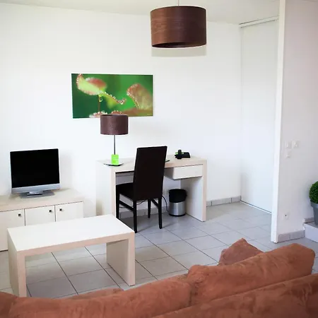 Appart'city Classic Bordeaux Aeroport St Jean D'illac Aparthotel 3*