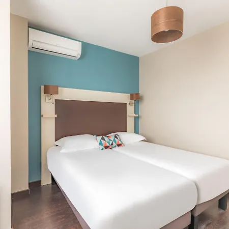 Appart'city Classic Bordeaux Aeroport St Jean D'illac アパートホテル 3*